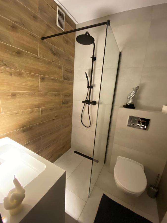 Love Glow Studio Краков Экстерьер фото